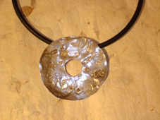 DISCUS - inlaid silver & gold pendant clip/brooch.